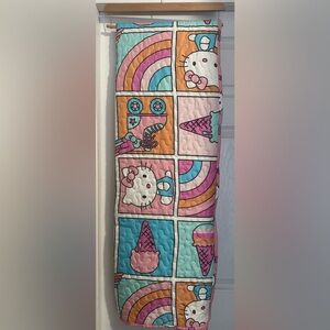 NWT Hello Kitty 🎀💕 Reversible Quilted Blanket in Twin size 60 in x 80 in